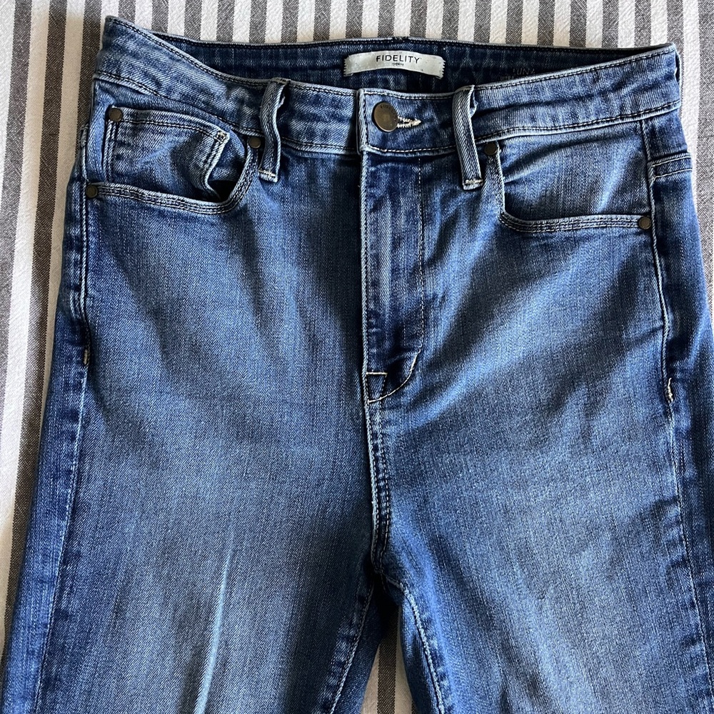 Fidelity Women's Classic Blue Skinny Jeans